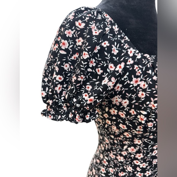 Iris Floral Puff Sleeve Milkmaid Bodycon Mini Dress Black Pink Small - Picture 7 of 9